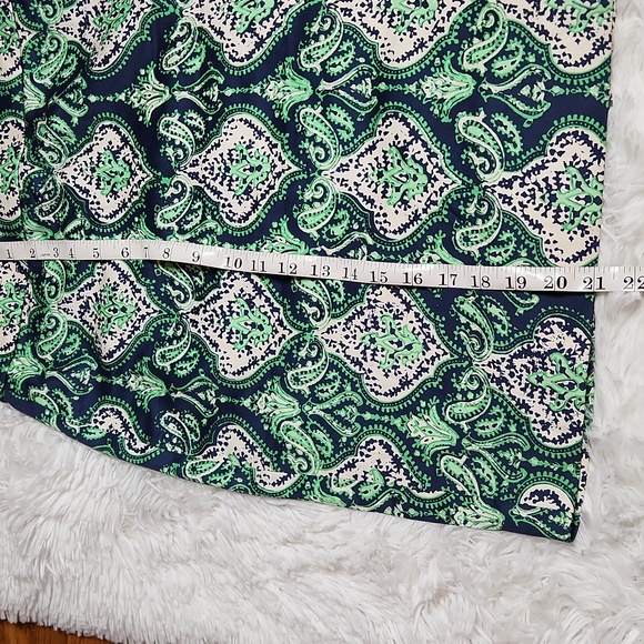 J. Crew no. 2 pencil skirt Paisley ornamental design in blue and green size 2 - Picture 7 of 9